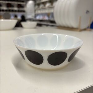 2 piece IKEA White & black Bowl w Black Dot Pattern for cereal soup oatmeal new